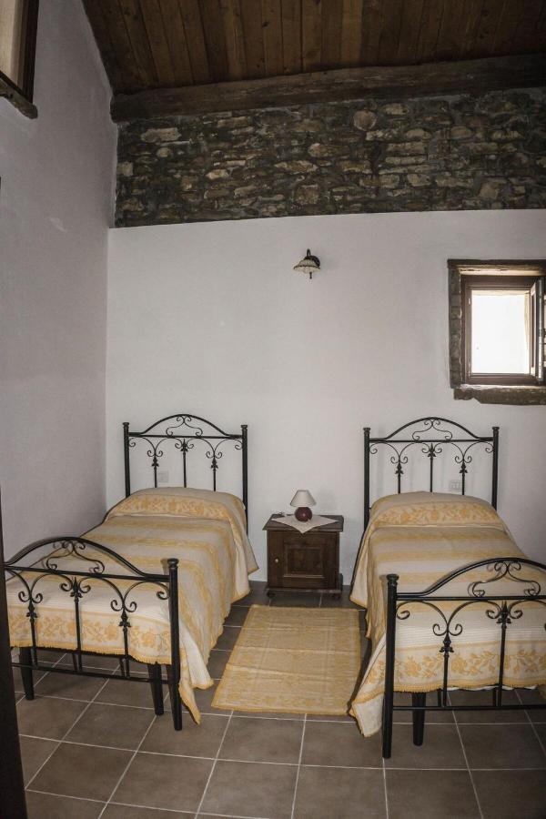 Albergo Diffuso Il Mandorlo Baressa Buitenkant foto