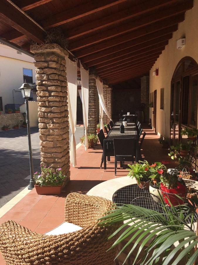 Albergo Diffuso Il Mandorlo Baressa Buitenkant foto